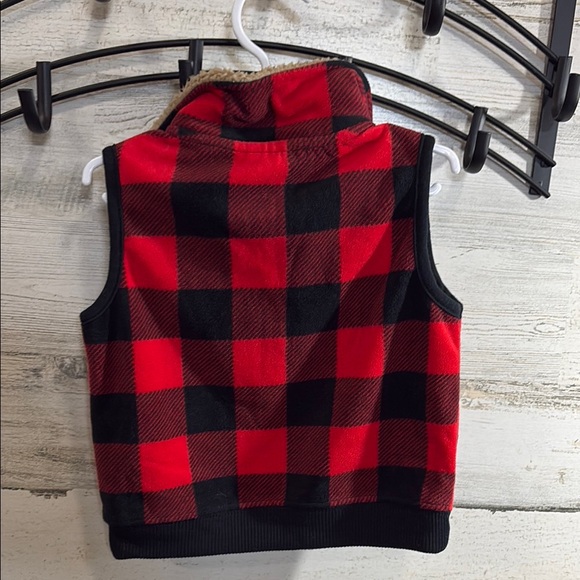 ❤️ PICK 4/$20 Red and Black Kids Vest size 18M - Picture 4 of 4